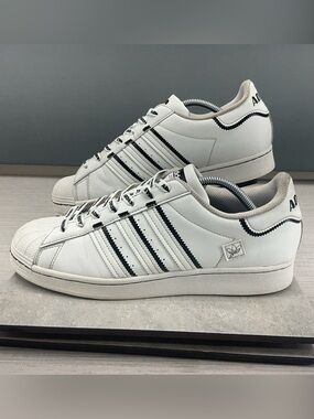 adidas gazelle silver green womens Tyshawn Thrasher